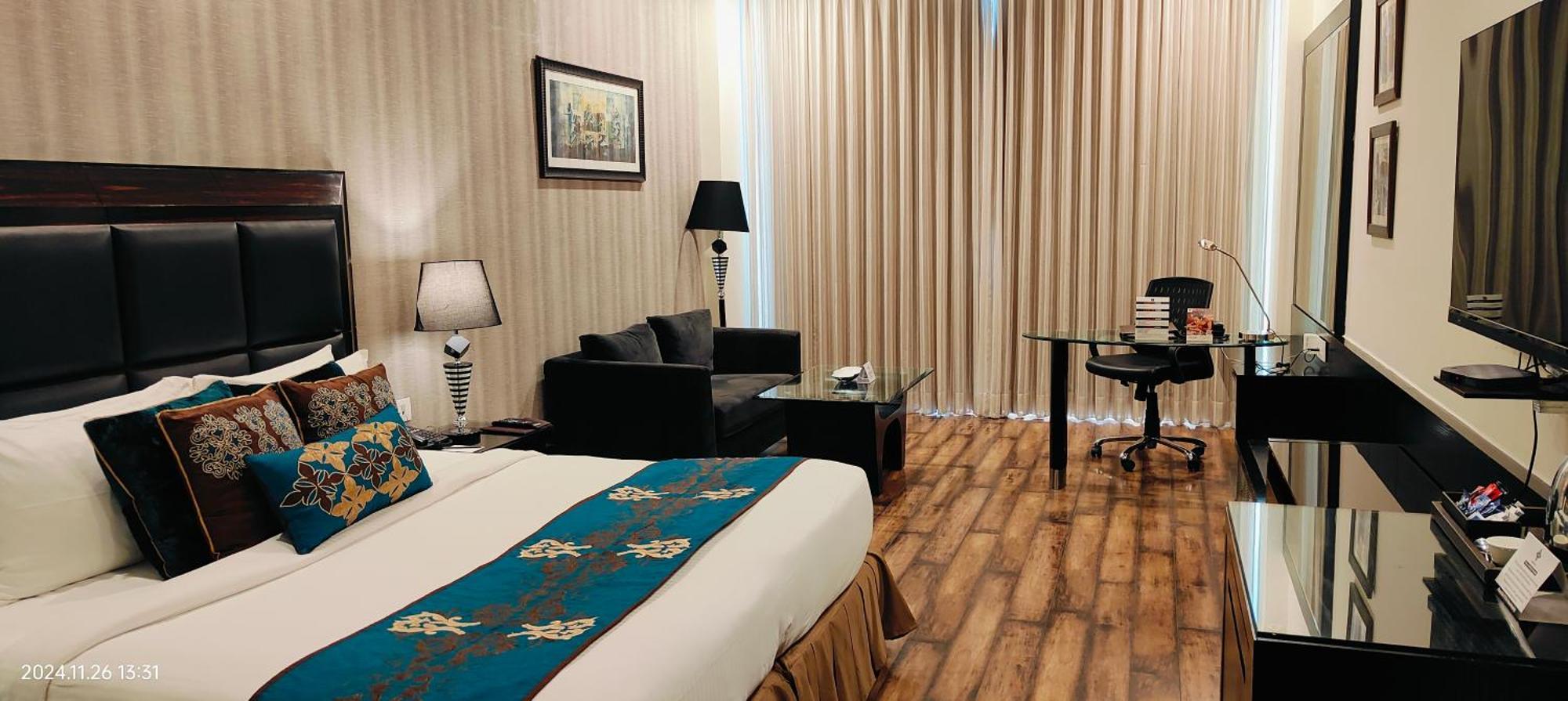 Marina- Shimla First Designer Boutique Hotel Zewnętrze zdjęcie