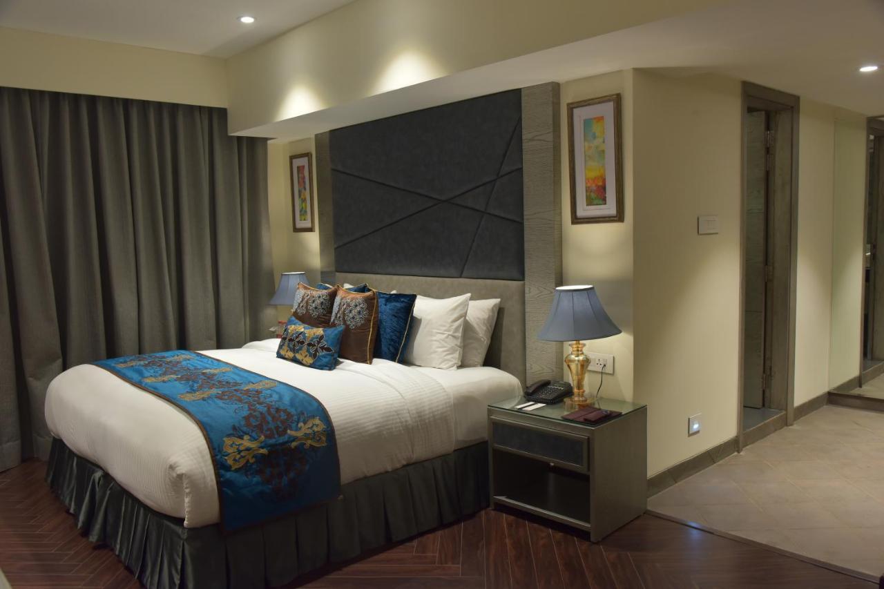 Marina- Shimla First Designer Boutique Hotel Zewnętrze zdjęcie