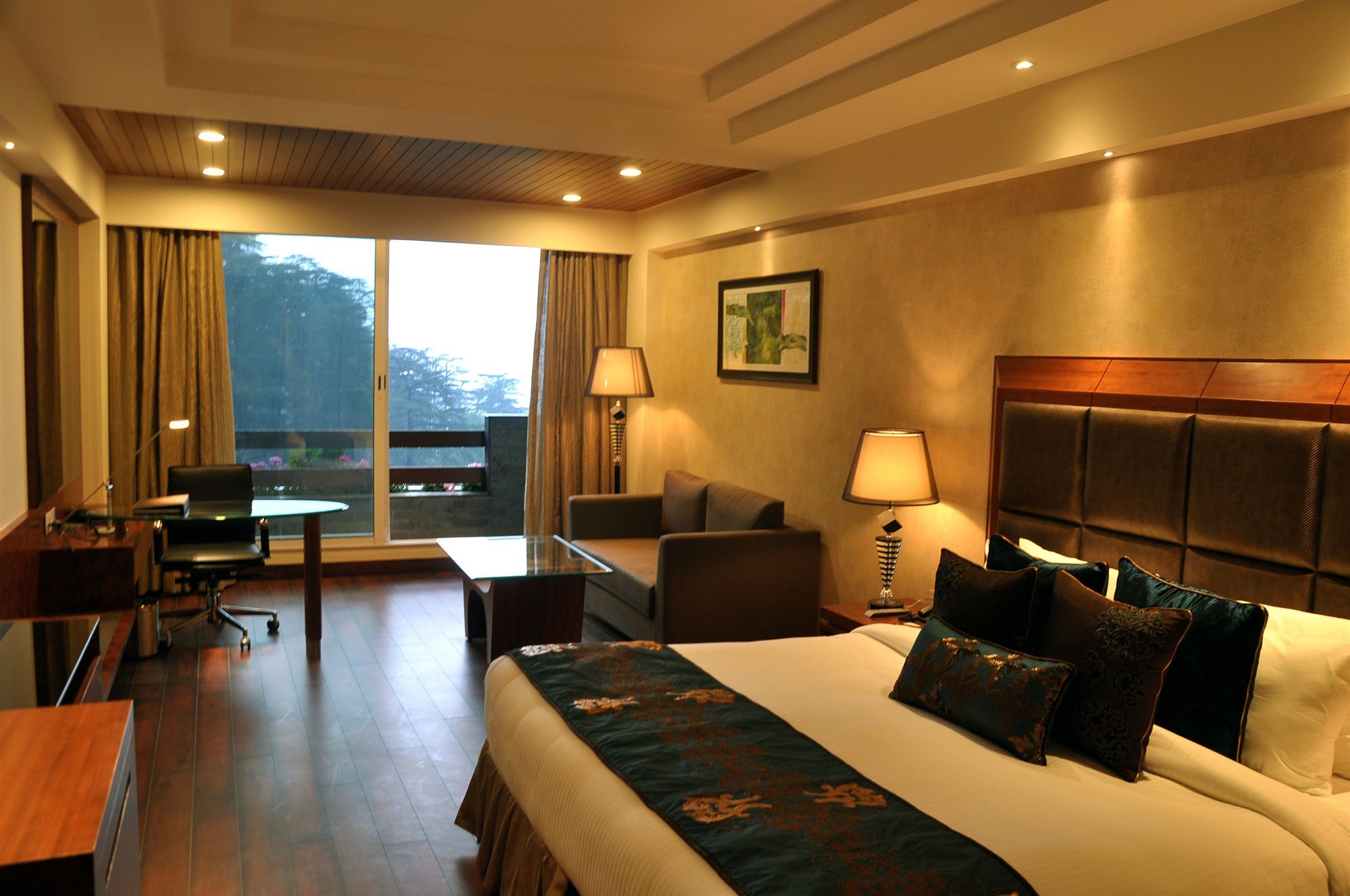 Marina- Shimla First Designer Boutique Hotel Zewnętrze zdjęcie
